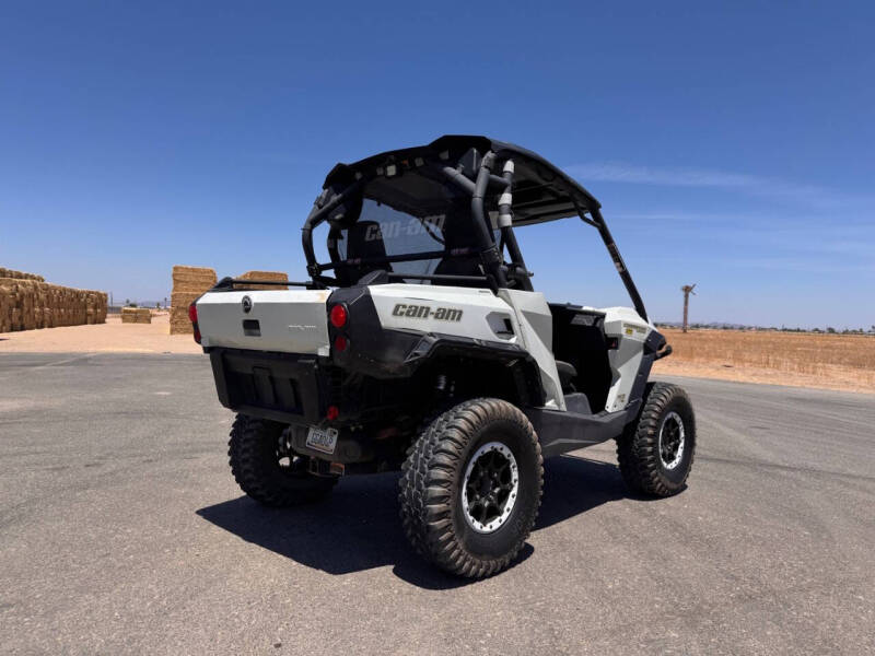 2013 Can-Am Commander