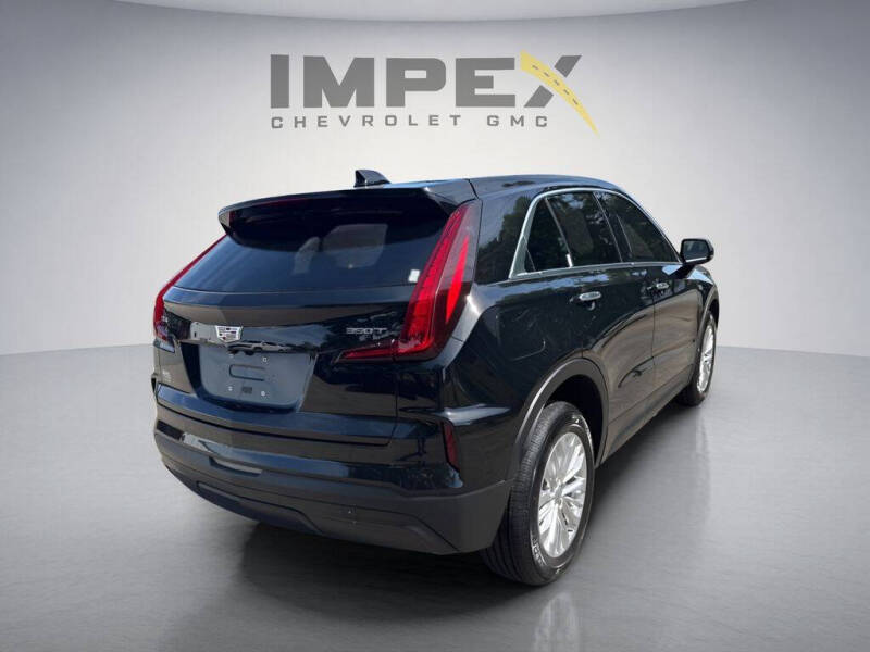 2024 Cadillac XT4 Luxury