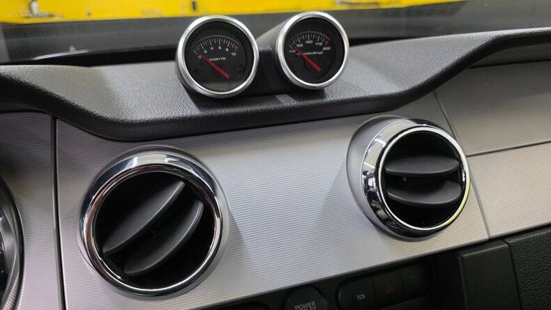 2005 Ford Mustang