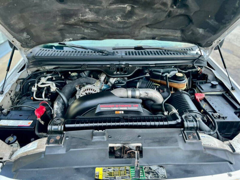 2003 Ford Excursion Eddie Bauer