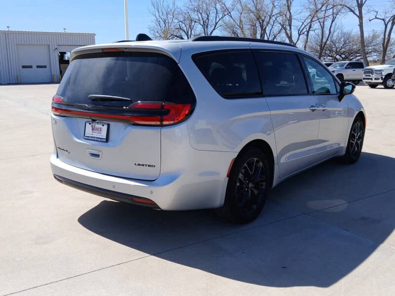 2026 Chrysler Pacifica Limited