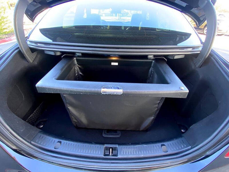 2018 Mercedes-Benz E-Class E 300