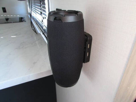 2025 Forest River AVENGER 25