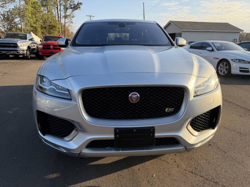 2017 Jaguar F-PACE S