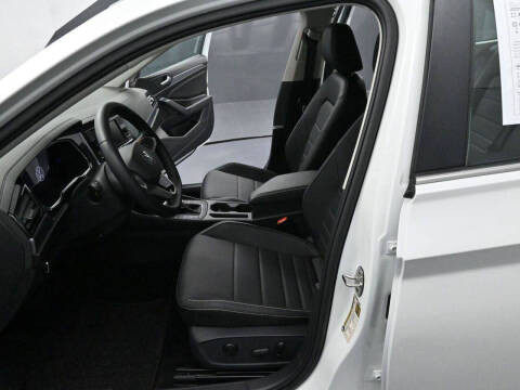 2023 Volkswagen Jetta SE