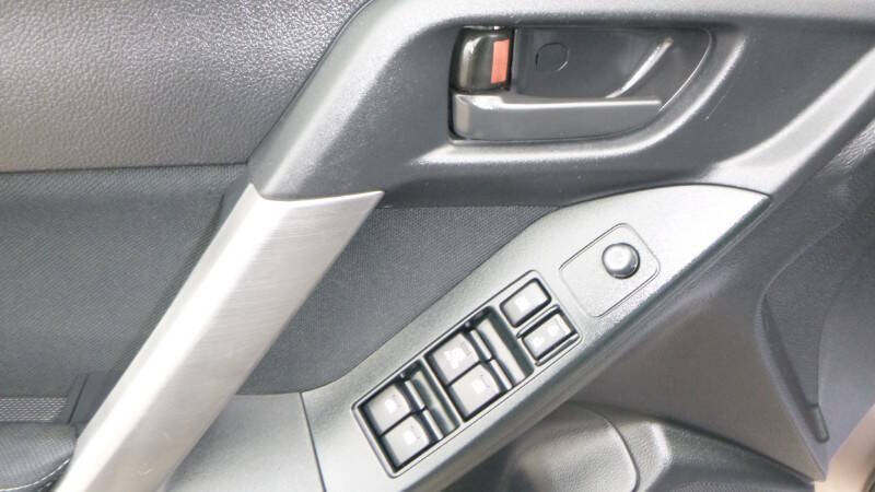 2015 Subaru Forester 2.5i