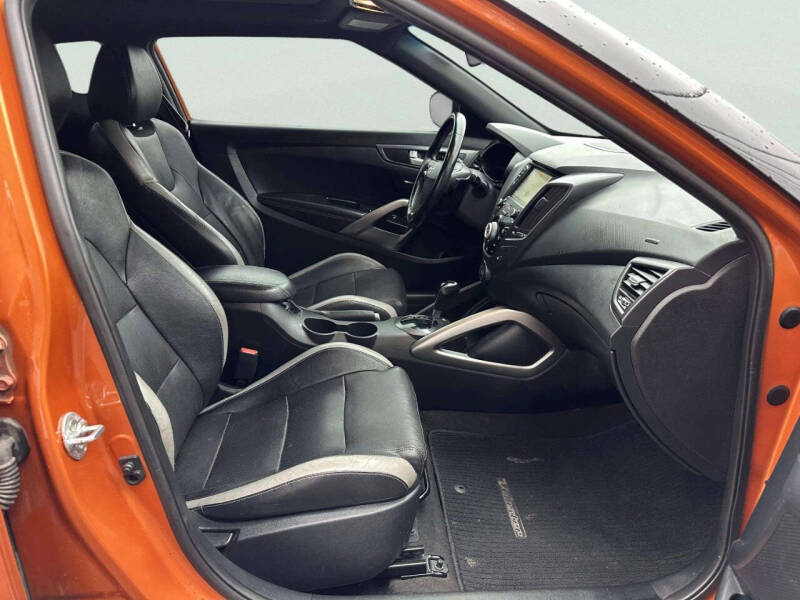 2016 Hyundai Veloster Turbo