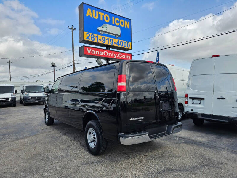 2016 Chevrolet Express 3500