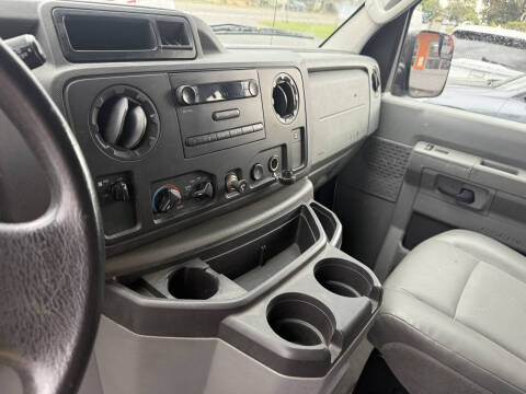 2012 Ford E-Series E-250