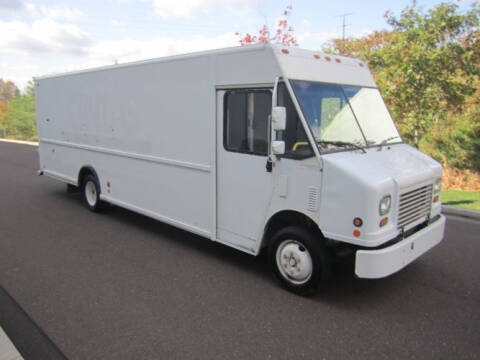 2005 Freightliner MT45 Chassis