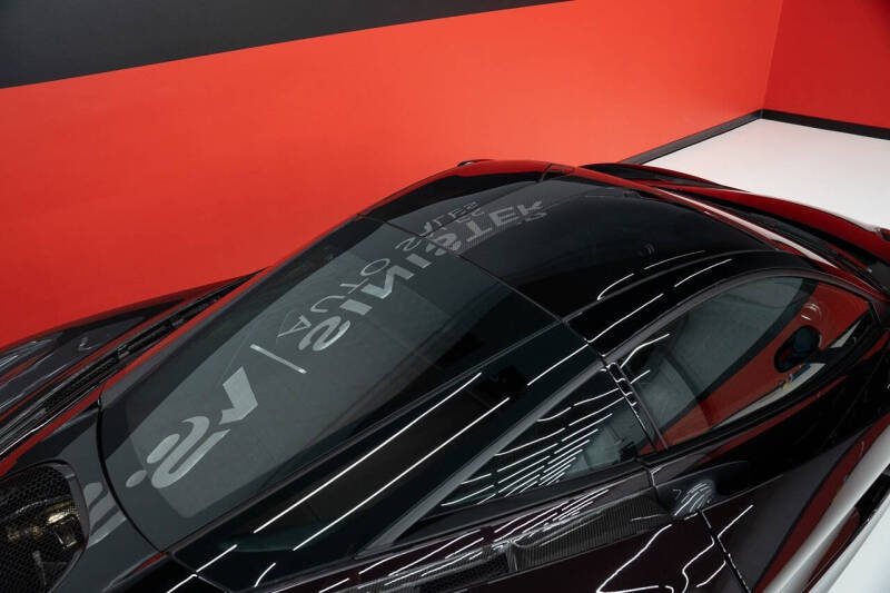 2018 McLaren 720S Luxury