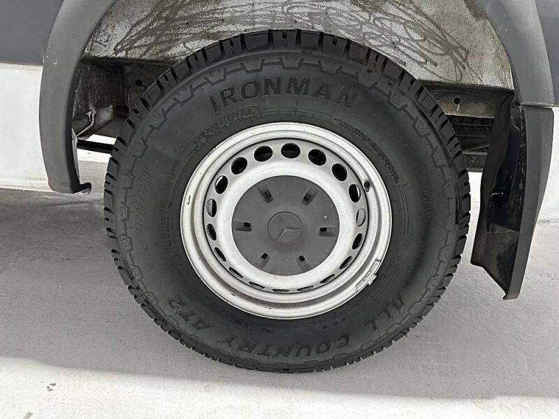 2014 Mercedes-Benz Sprinter 2500