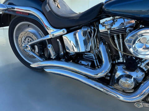 2001 Harley-Davidson FXSTD Softail Deuce