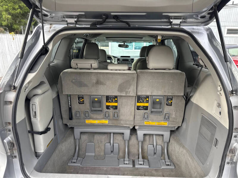 2013 Toyota Sienna