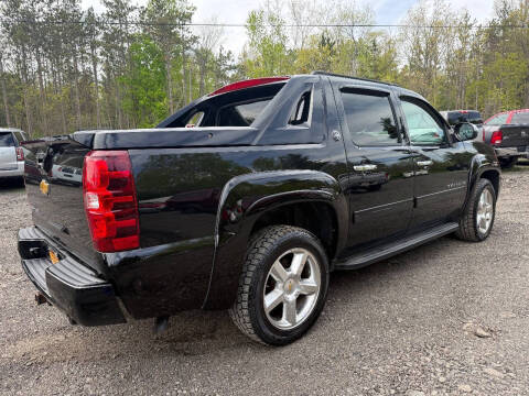 2013 Chevrolet Avalanche LT Black Diamond