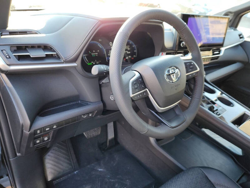 2026 Toyota Sienna Limited 7-Passenger
