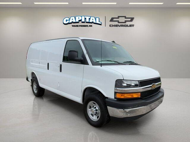 2025 Chevrolet Express 2500