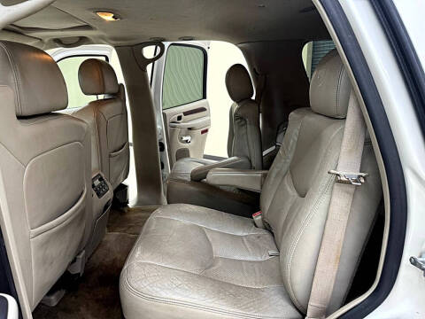 2005 Cadillac Escalade