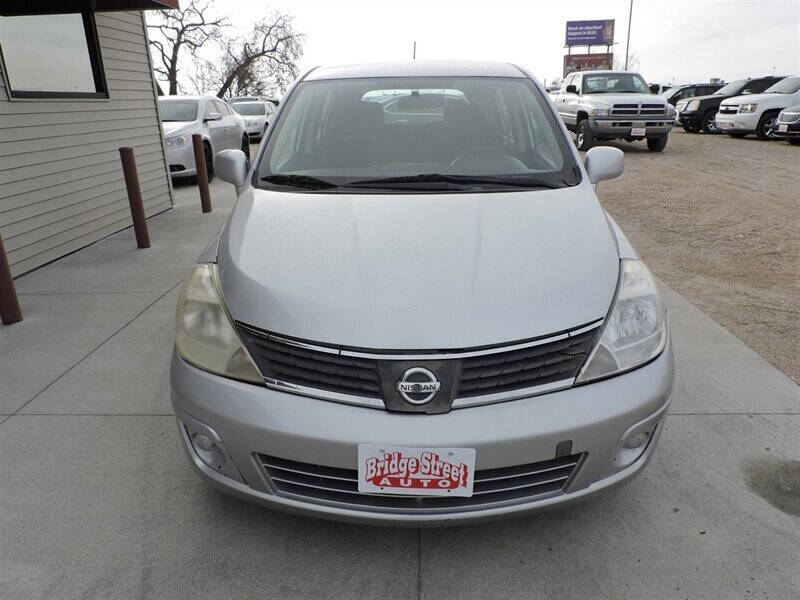 2011 Nissan Versa 1.8 S