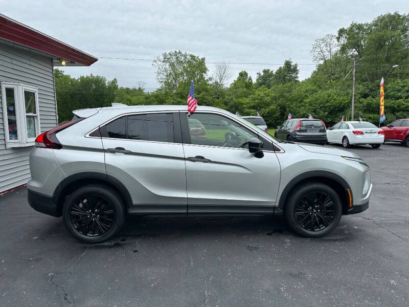 2022 Mitsubishi Eclipse Cross LE