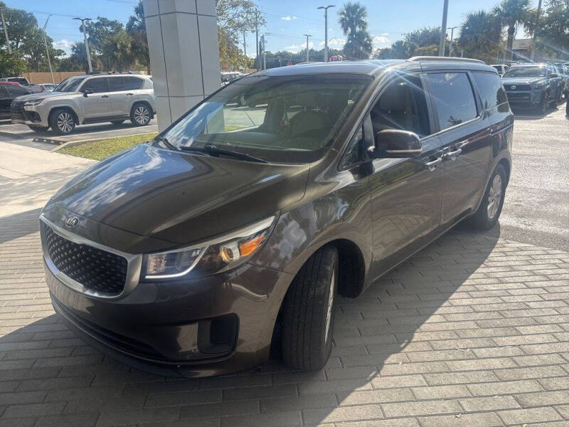 2015 Kia Sedona LX