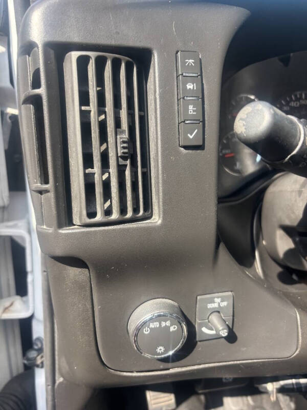 2015 GMC Savana 2500
