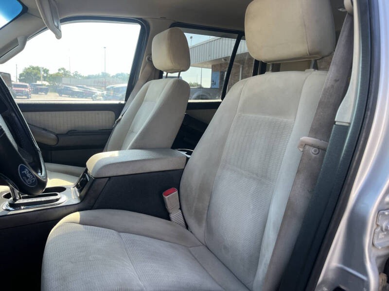 2008 Ford Explorer XLT