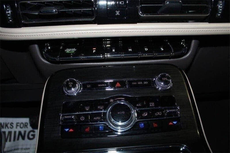 2021 Lincoln Nautilus Reserve