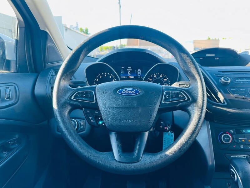 2018 Ford Escape SE photo 23