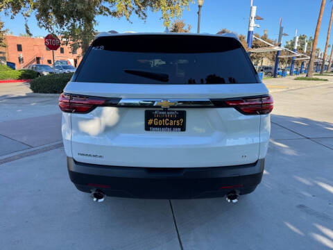 2022 Chevrolet Traverse LT Cloth