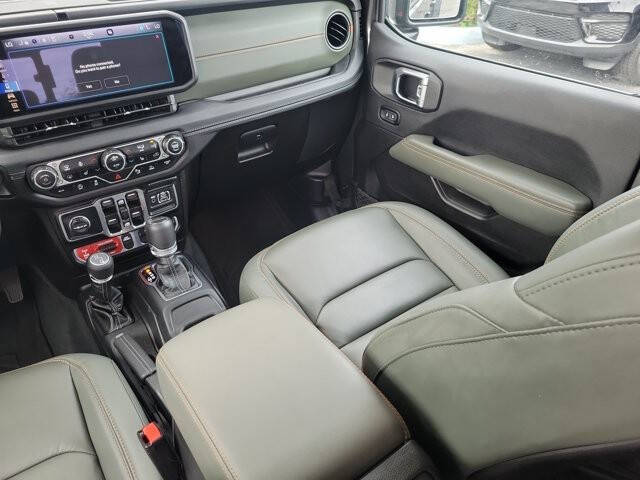 2025 Jeep Gladiator Mojave