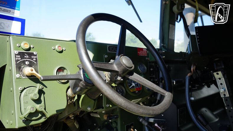 1991 AM General Hummer