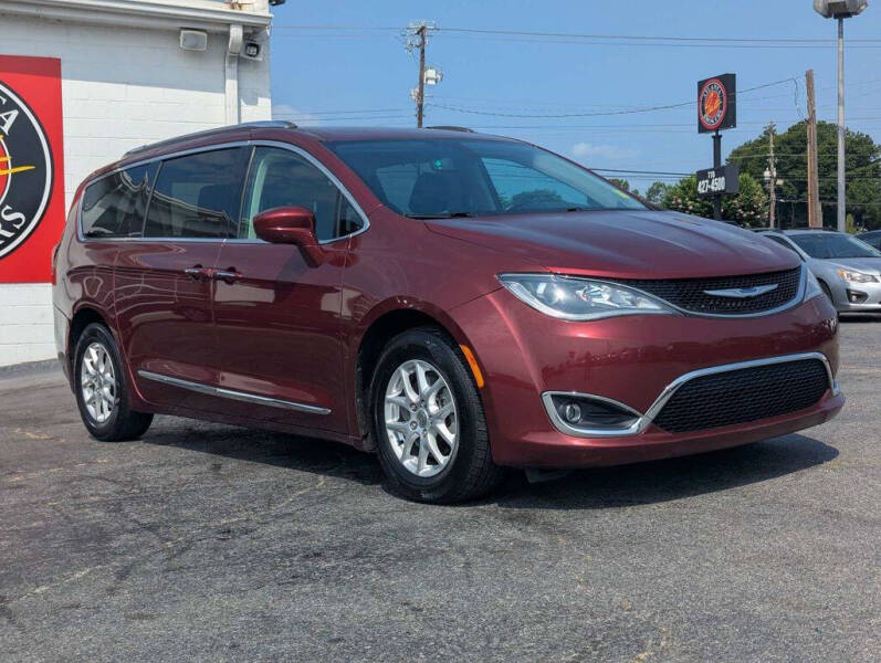 2020 Chrysler Pacifica Touring L