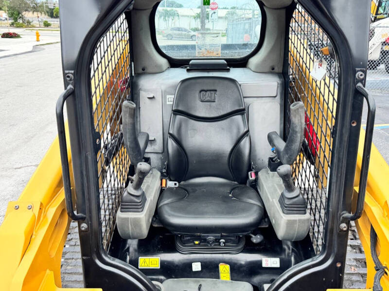 2023 Caterpillar 279d3