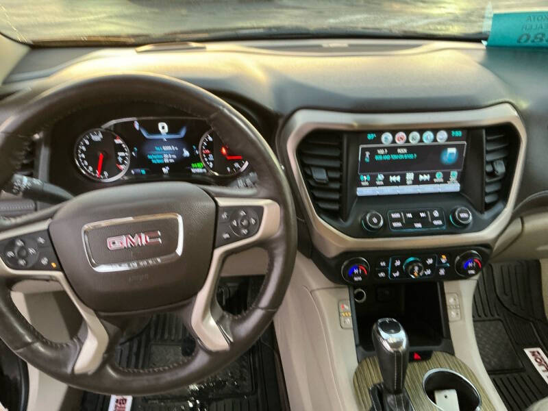 2018 GMC Acadia Denali