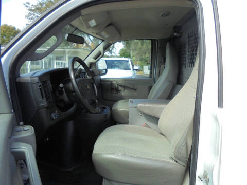 2022 Chevrolet Express 2500