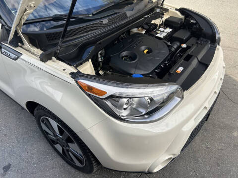 2016 Kia Soul !
