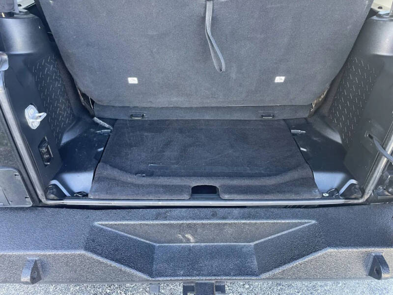 2016 Jeep Wrangler Willys Wheeler