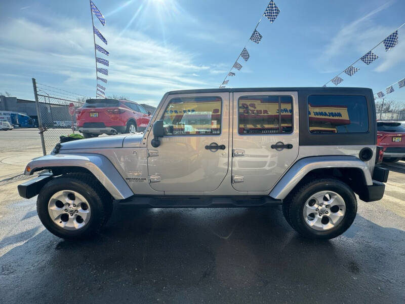 2013 Jeep Wrangler Unlimited Sahara