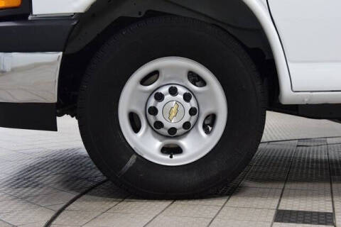 2025 Chevrolet Express 2500