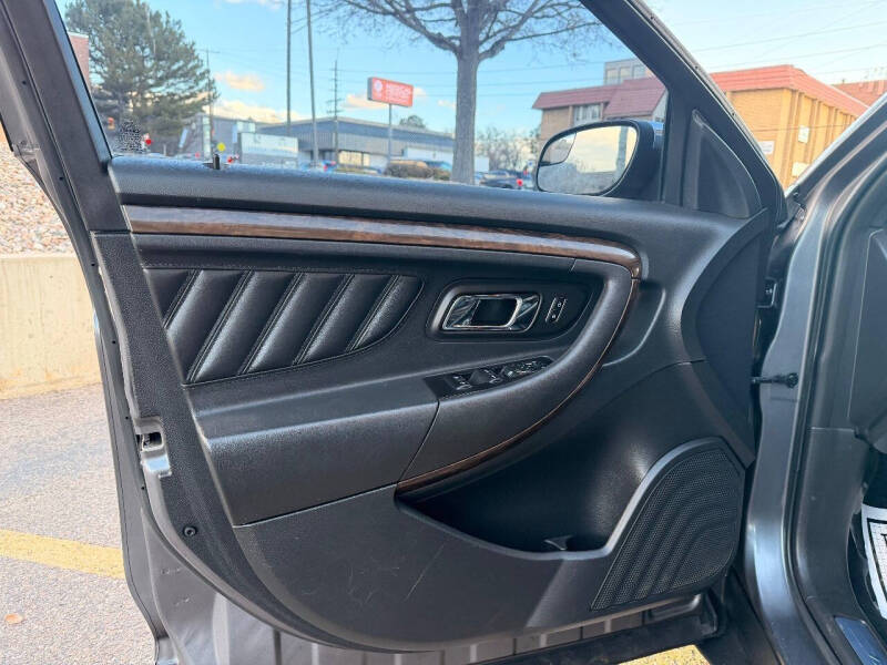 2014 Ford Taurus Limited