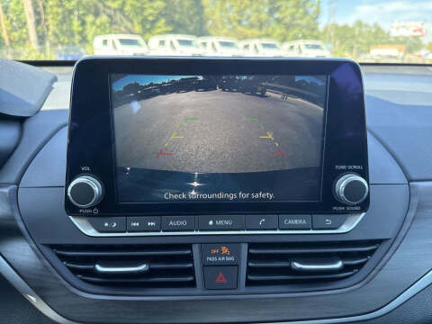 2024 Nissan Altima 2.5 SV