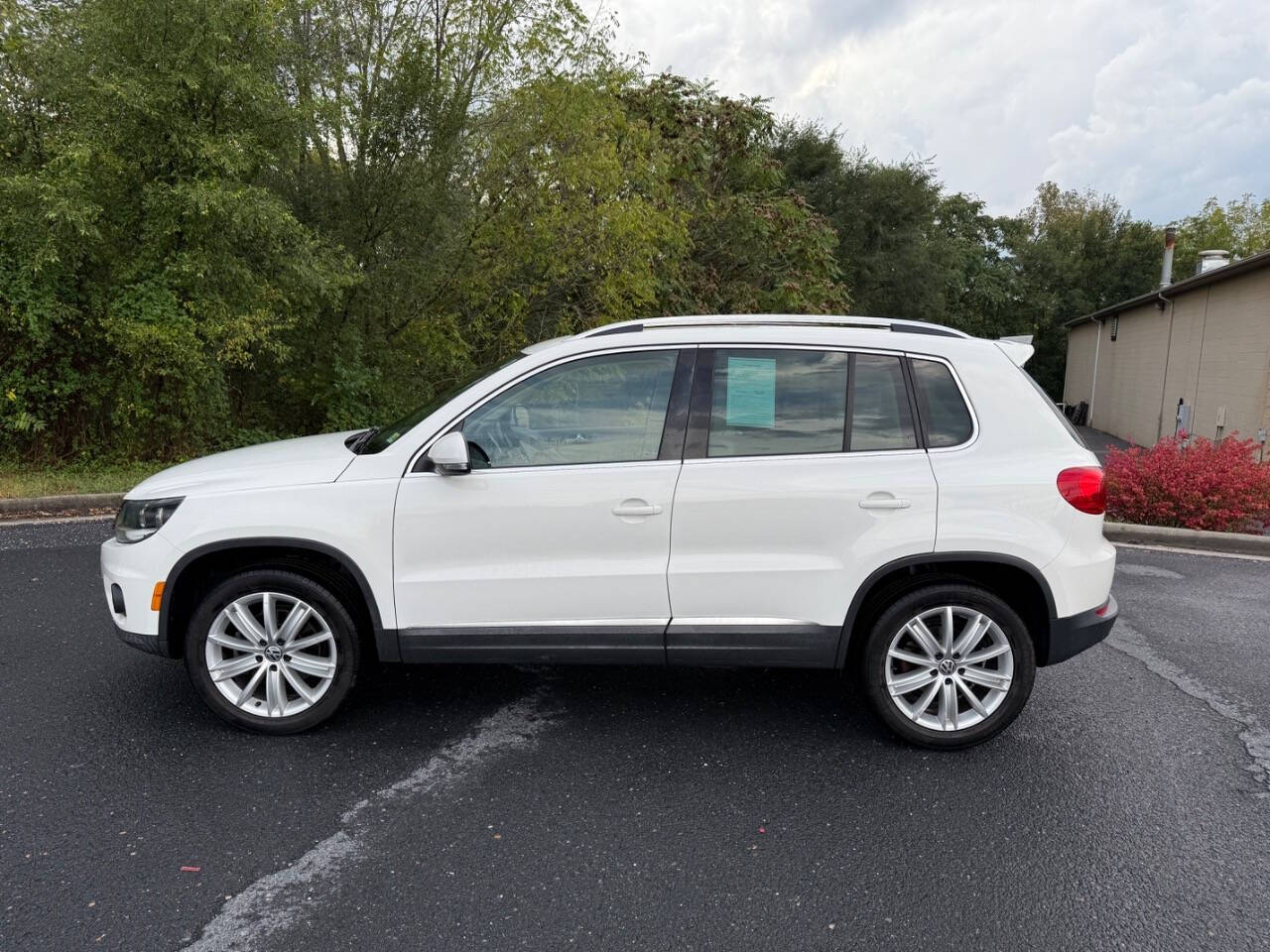 2013 Volkswagen Tiguan for sale at V & L Auto Sales in Harrisonburg, VA