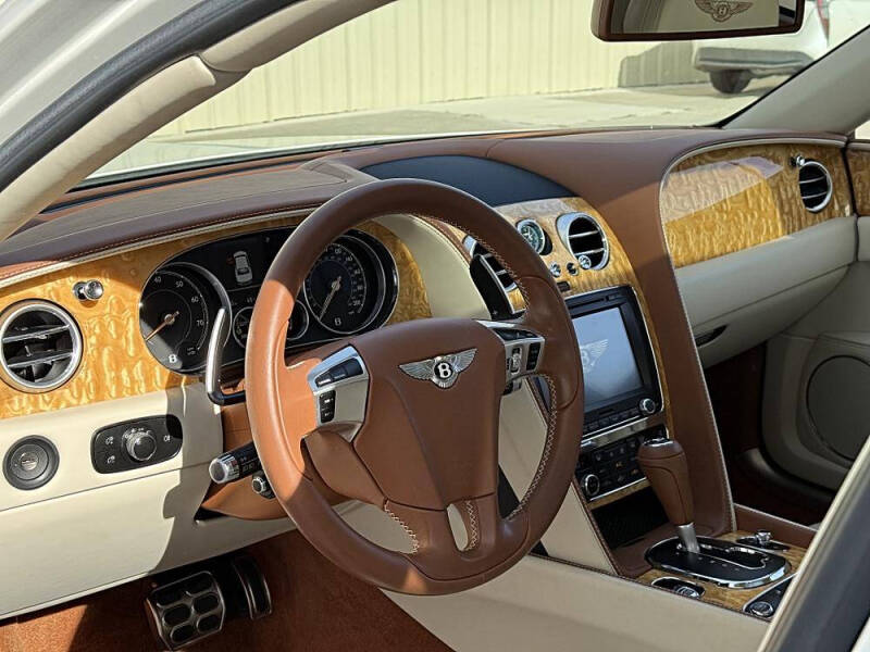 2016 Bentley Flying Spur V8