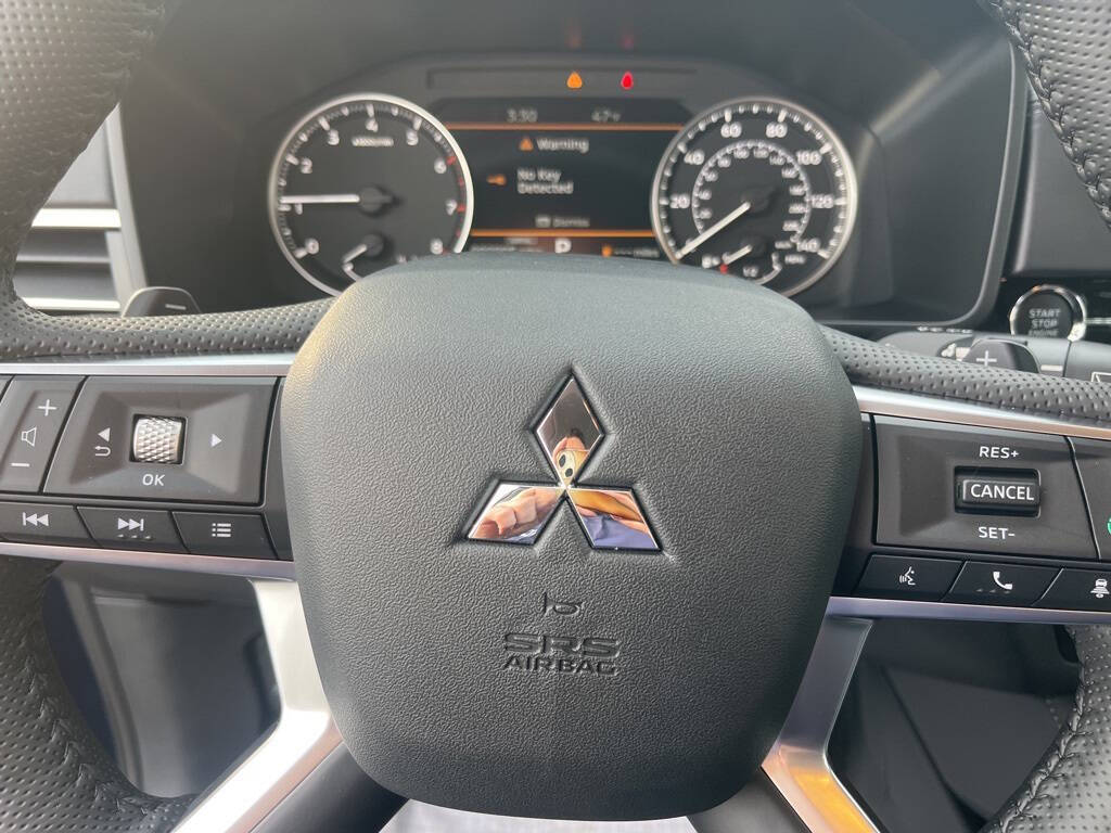 2024 Mitsubishi Outlander for sale at Axio Auto Boise in Boise, ID