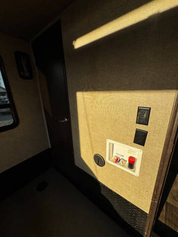 2017 Keystone RV Carbon