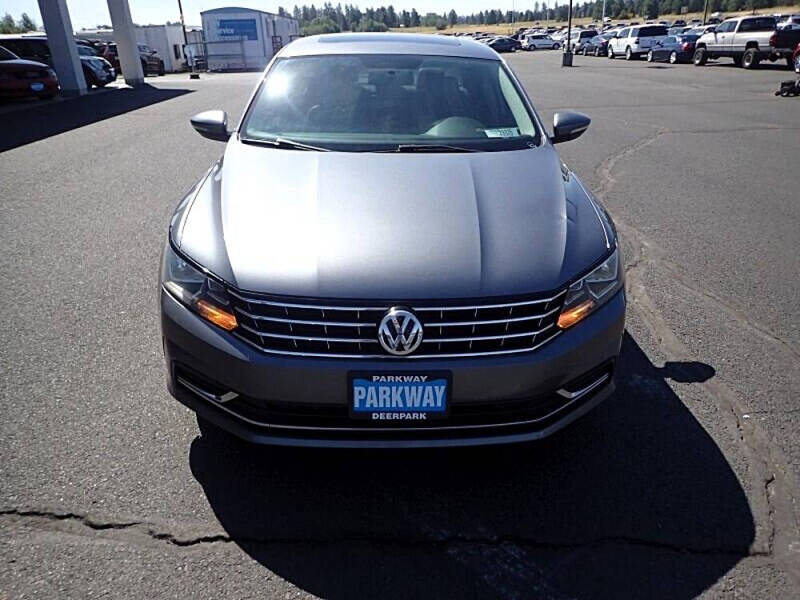 2016 Volkswagen Passat