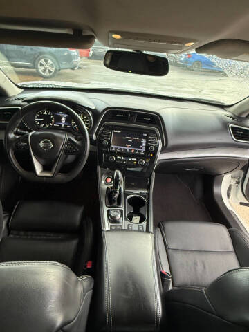 2017 Nissan Maxima 3.5 SV