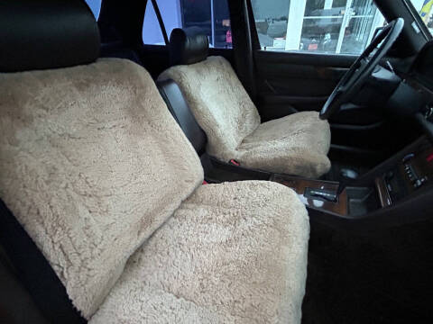 1984 Mercedes-Benz 300-Class 300 SD