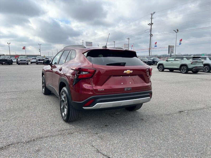 2024 Chevrolet Trax LT